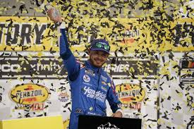 Kyle larson wins at las vegas. Kyle Larson Scores His First Nascar Cup Win Since Suspension Los Angeles Times