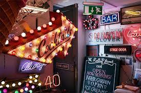 Neon Living The London Signmaker Brightening Up Homes Financial Times
