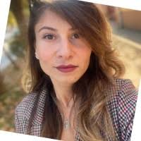 100+ profiluri „Lilla”