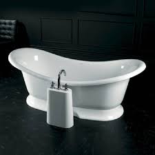 Klassische freistehende, doppelseitige badewanne modell york von victoria + albert in der farbe weiß. 2