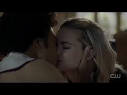 Legacies Boss Discusses Big Villain Twists In Screw Endgame