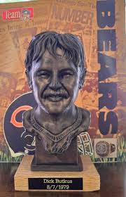 Carlos Azurdia's Instagram, Twitter & Facebook