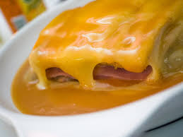 Francesinha (recette portugaise) step by step. Les Carnets Du Portugal Fromyukon