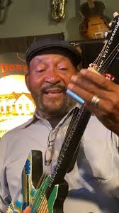 Uploads from David Knott