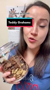 Chocolate and honey teddy grahams 10/10 #snacksrecipe