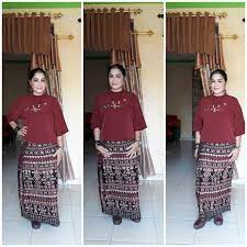 8 mins · palembang, indonesia · kain blongket dodot sutra tretes. 100 Ide Kain Tenun Ntt Pakaian Wanita Pakaian Model Pakaian