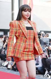 Park bom lyrics with translations: Netizen Buzz Park Bom Reps Attribute Her New Look To Weight Gain