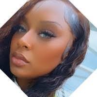 Shaniqua Bell's Instagram, Twitter & Facebook