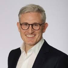 Stuart Mcdowell's Instagram, Twitter & Facebook