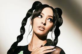 Faouzia Releases New Song “Puppet”