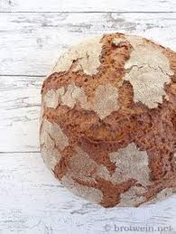 Roggenmischbrot Mit Sauerteig 80 20 Einfaches Bauernbrot Brotwein Roggenmischbrot Sauerteig Sauerteigbrot Backen