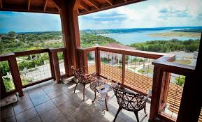 Budget Travel Tips Beyond The Ordinary Austin Hotels Hotel Stay The Night