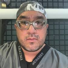 Dr. Emmanuel Carrizo Morán, Traumatología y Ortopedia, Cirugía de Reemplazo Articular