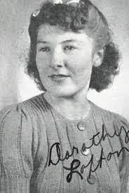 Maria Lofton's Instagram, Twitter & Facebook