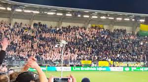 Relacje live!, legionisci.tv, zdjęcia, historia, koszykówka, siatkówka Ado Den Haag Fc Twente And Legia Warszawa Hooligans 24 02 2017 Youtube