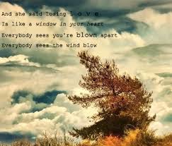 No longer a danger to herself or others she made up her mind and laced graceland too lyrics. Graceland Paul Simon Werde Ich Immer Mit Der Ostsee Und Diesem Kleinen Gefuhl Von Freiheit Verbinden Paul Simon Lyrics Paul Simon Linger Lyrics