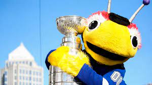 The tampa bay lightning's mascot is a lightning bug. Relive Lightning S Stanley Cup Run With Fox Sports Sun S Behind The Scenes Series