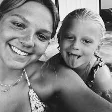 a couple american kids 🤠🤍