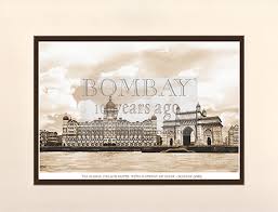 Taj Mahal Palace Hotel With Gateway of ...