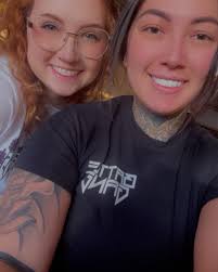 Amanda✨ (@sass__chan) • Instagram photos and videos