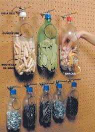 14 Super Idees De Rangement Pour Le Garage Astuce Rangement Bouteille Plastique Diy Truc Et Bricolage