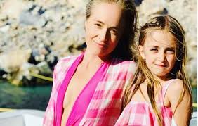 Os apresentadores começaram o dia com declarações para o primogênito nas redes sociais. Luciano Huck E Angelica Se Declaram Para A Filha Eva Fofocas E Famosos