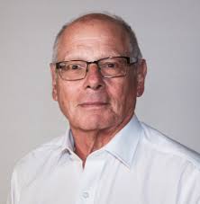 Empo w ering a Motorsport Nation