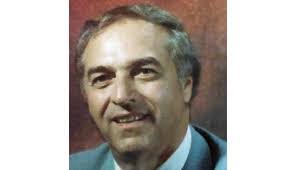 Robert Mancuso's Instagram, Twitter & Facebook