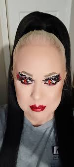 Fans happy with singer's record shows