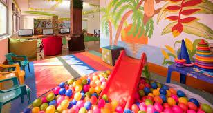 Play the best free hotel games on gamesgames.com Family Hotel Hilton Cartagena Game Center