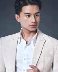 🟢 OUTDATED, BITTER BEAUTY QUEEN ATTACKS FELLOW VENEZUELAN QUEENS, CLAIMS  THEY WERE TRUMP'S WOMEN, JUST TO DEFEND THE FAKE MISS UNIVERSE! IN HER OWN  STATEMENT, ALICIA MACHADO CRITICIZED FORMER VENEZUELAN BEAUTY QUEENS