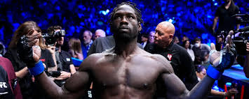 Mario Pinales (%{weight}) Perfil de MMA