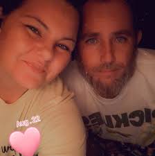 🚨 WEATHER DELAY 🚨 Play has been suspended as lightning has been detected  within eight miles of Sanford Stadium. Play will resume 30 minutes after  the last detected lightning strike.