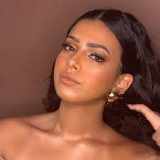 واخيييييرا لووووك نود ولطططططيف ركزت فيه عالبشرة والللقلووي للي يبون صور واضحة fentybe asian makeup makeup for teens formal makeup