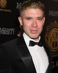 The Bay' Star Kristos Andrews Takes Home Huading Award for Best Actor in a  Global TV Series