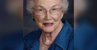 Jacqueline Buckley's Instagram, Twitter & Facebook