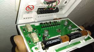 Works better when operated with batteries. Health Home Auto Tips And Tricks How To Fix Low Battery Warning Message Lux Thermostat Tx500uc P521uc