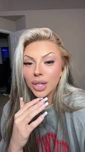 Makayla Sprague's Instagram, Twitter & Facebook