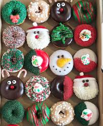 Christmas Donuts Christmas Decorations Christmas Crafts Christmas Gifts Christmas Tree Ideas Christmas Wr Christmas Donuts Christmas Chocolate Delicious Donuts