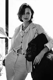 El bebé ha nacido hoy en londres, ha sido un niño nuevamente. Eva Herzigova Joins Giorgio Armani For Sunday Times Style Uk Anne Of Carversville