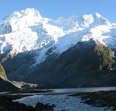 Mountain kiyanja is also known as mountain baker and is located within the rwenzori ranges and it is at a height of 15892 feet making it the third highest mountain in uganda. Rwenzori Mountains National Park Bic Tours