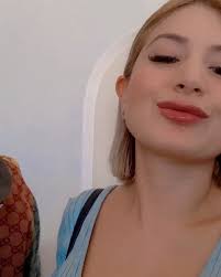 Wow un súper placer conocerlos , y les digo algo ? Están hermosos en  persona 🤩. @estibalizoficial es un amor de persona , sin duda hermosa por  dentro y por fuera . , @adrielfavela , #adrielfavela ...