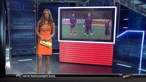 Sara walsh upskirt - UPSKIRT.TV