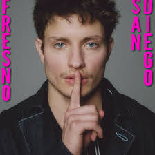 Steven Rife's Instagram, Twitter & Facebook