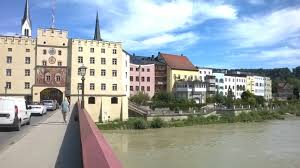 Durchsuchen sie millionen von ferienunterkünften. Autotour Wasserburg Chiemsee Kampenwand Ferienwohnung