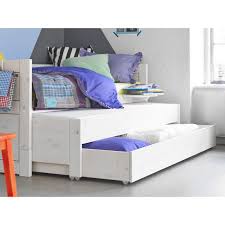 Choisir un lit gigogne ou un lit escamotable peut vous permettre de sauver de vous pouvez également vous orienter vers un lit qui vous permet de ranger des objets et accessoires. Pull Out Bed With Drawer Noah Alfred Compagnie