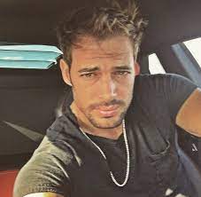Padre e hija protagonizaron un divertido momen. William Levy Instagram 2015 The Veil Actor Shows Off His Son S Sense Of Humor Encourages Fans Pics Latin Post Latin News Immigration Politics Culture