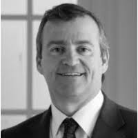 Manuela Serrano, Europe