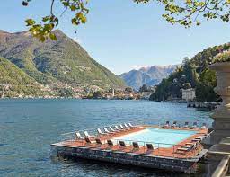 Kulm hotel, carlton hotel, kempinski grand hotel, badrutt's palace (1896) en het suvretta hotel (1912), waar de bilderbergconferentie 2011 gehouden werd. Luxushotel Mandarin Oriental Lago Di Como Luxury Circle