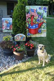 Be sure to read our tips on how to care for your decorative flags our flag care guide will help extend the life and beauty of your decorative flags. House Discount And Decorative Outdoor Flags Flag Decor House Flags Outdoor Flags